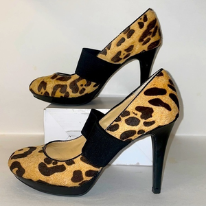 Gianni Bini Leopard‎ Print 4" High Heels Size 7.5M Soft Faux Fur